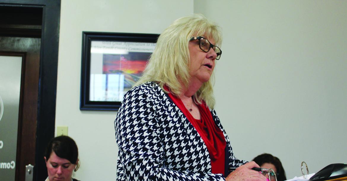 Van Zandt County Auditor Sandy Hill discussed a proposal regarding a software upgrade to the VZC Financial Package April 24 during the regular meeting of the VZC Commissioners Court. The proposal was unanimously approved by the commissioners’ court. Photo by David Barber